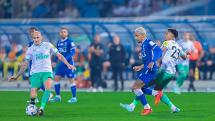 الشوط الأول.. نيوكاسل يتقدم على الهلال بثنائية جولنتون