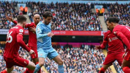 تعادل مثير بين مانشستر سيتي وليفربول يؤجل حسم لقب البريميرليج