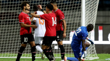 ثنائي الاتحاد يقودان منتخب مصر للفوز أمام النيجر وديا