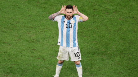 ميسي غياب ميسي عن نهائي كأس العالم؟.. فيفا يحسم جدل الإنذار الثاني