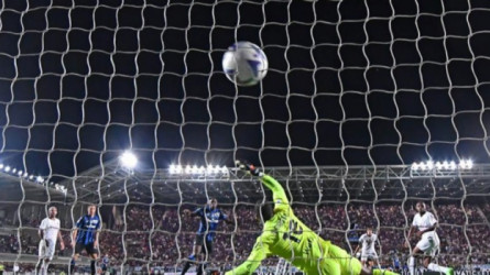 بن ناصر ينقذ ميلان من السقوط أمام أتلانتا في الدوري الإيطالي