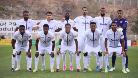 فيديو| مهزلة تحكيمية.. ضربة جزاء كوميدية في الدرجة الأولى