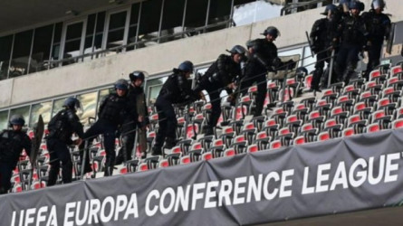 حروب في مدرجات فرنسا تؤدي لتأجيل مباراة دوري المؤتمر الأوروبي