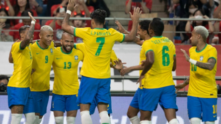 البرازيل تلقن سون ورفاقه درسا كرويا بالخمسة