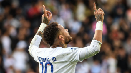 نيمار يواصل دعمه لفينيسيوس.. أريدك أن تسجل في أتلتيكو مدريد