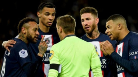 بعد الطرد أمام ستراسبورج.. نيمار ينتظر عقوبة قاسية