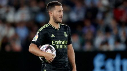 هازارد يعلن اعتزاله كرة القدم نهائيا بعد 24 يوما 