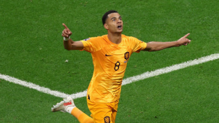 كأس العالم.. نتائج الشوط الأول تمنح التأهل لهولندا والسنغال