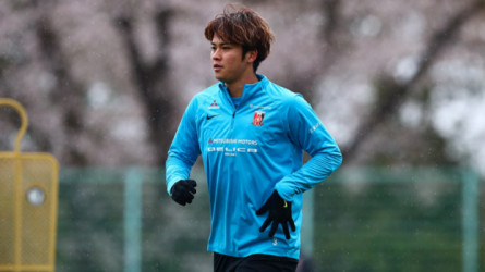 نجم أوراوا قبل صدام الهلال: أريد أن أسجل هدفا