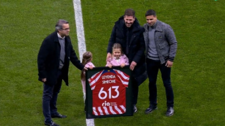الأسطورة سيميوني.. أتلتيكو مدريد يكرم مدربه بعد إنجاز للتاريخ