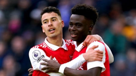  النصر يقدم عرض لجناح أرسنال برقم خرافي في الصيفية