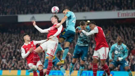 أرسنال يسقط أمام ساوثهامبتون ويمنح هدية لمانشستر سيتي