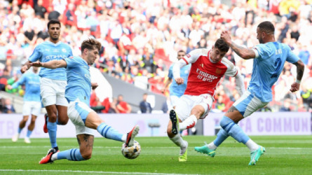 أرسنال يصدم مانشستر سيتي ويخطف الدرع الخيرية بركلات الترجيح