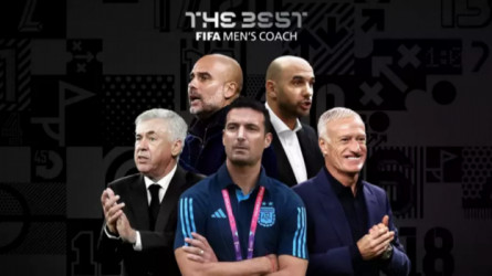 الركراكي ينافس سكالوني على جائزة أفضل مدرب في العالم