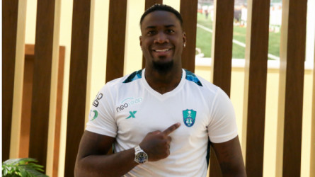 أمارال يحسم مستقبله مع الأهلي بتصرف مثير.. ماذا حدث ؟