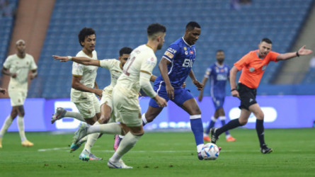 رسميا.. الهلال يعلن تخليه عن ثنائي الفريق الأجنبي