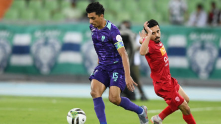 نجم الأهلي: الطرد أثر علينا ولا عذر للخسارة أمام العربي