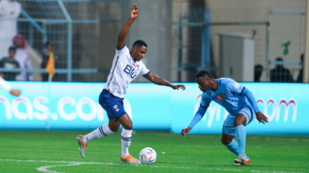 دائرة الحكام تصدم الهلال في مباراتي الطائي والباطن