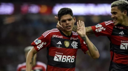 صفقة برازيلية على أعتاب الهلال بأوامر خيسوس.. خليفة الشهراني