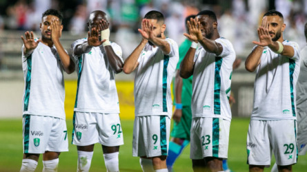 الأهلي يطفئ الشعلة ويعود للصدارة.. هل يتوج بلقب الدرجة الأولى؟