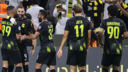 الاتحاد حارس الاتحاد يتخطى جراحة الصليبي بنجاح