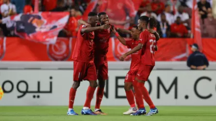 مجموعة النصر.. ثنائية أولونجا تنقذ ماء وجه الدحيل أمام الاستقلال