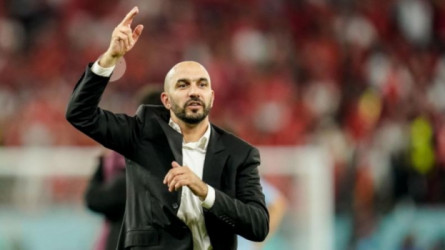 رد صادم من وليد الركراكي على تدريب الهلال.. ماذا قال؟