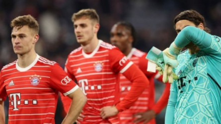 نجم بايرن ميونخ يقود تمرد مفاجئ بسبب مانشستر يونايتد.. صدمة مثيرة