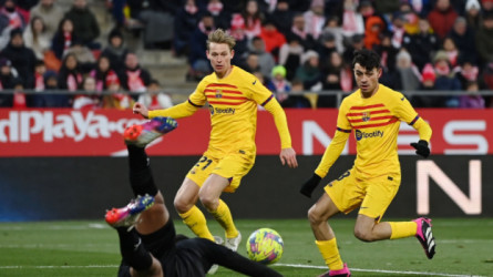 كارثة في برشلونة بسبب عقد ماركوس ألونسو الجديد