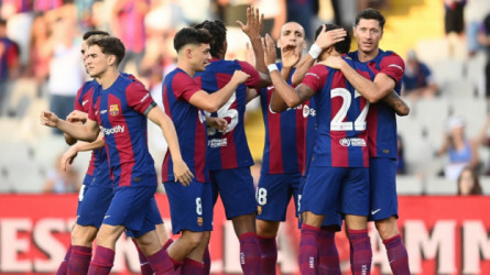 النصر يحسم التعاقد مع مدافع برشلونة.. مفاجأة كبرى للعالمي