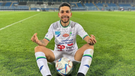 بيتروس يهز الشارع السعودي.. قضية ضد النصر والانتقال إلى الهلال