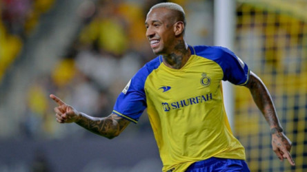 تاليسكا: رونالدو لم يحل أزمة النصر والصفقات ستقودنا لحصد الألقاب