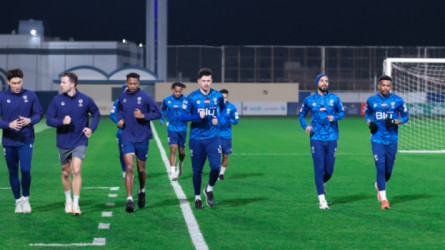 الهلال يستعد للوداد بتدريبات تكتيكية.. وموقف الثنائي المصاب