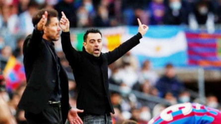 هل يرحل كاسيميرو عن مانشستر يونايتد بسبب تشافي؟.. مفاجأة مثيرة 