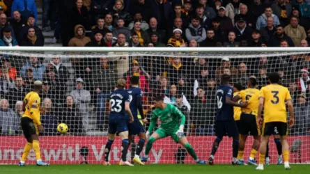 وولفر هامبتون يهزم تشيلسي بثنائية مقابل هدف بالدوري الإنجليزي