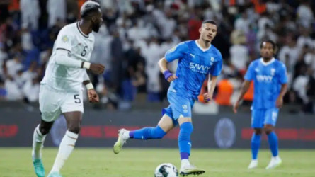 الشباب يرفض انتقال تمبكتي للاتحاد.. والهلال يقترب من حسم الصفقة