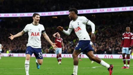 توتنهام يعود للانتصارات بثنائية في وست هام بالدوري الإنجليزي