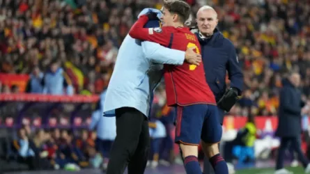 يورو 2024| ملك إسبانيا يطلب من نجم برشلونة مرافقته في النهائي 