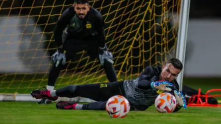 الشباب يعلن صفقة جروهي خلال ساعات ويضم نجم النصر بشكل مفاجئ