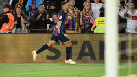 جوردي ألبا يعلن الاعتزال الدولي بسبب الدوري الأمريكي 