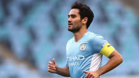 تفاصيل مثيرة في تعاقد مع مانشستر سيتي مع جوندوجان