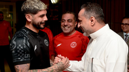 آل ثنيان يصل الباحة.. وتكريم ثنائي الشباب قبل صراع العربية