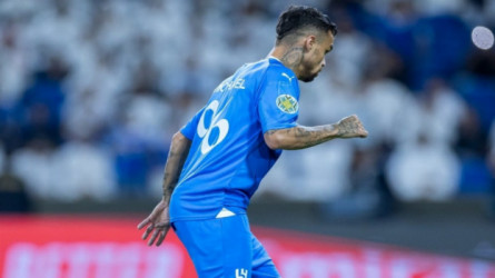 كاريلو ليس الأخير.. الهلال يطرد نجمه الأول لتحقيق حلم خيسوس