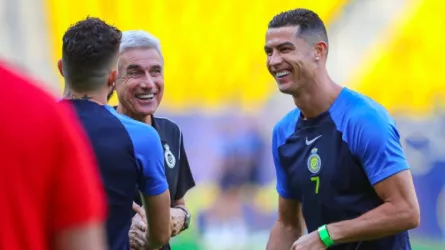 مدير النصر يكشف مدى نجاح رونالدو.. وسر علاقته الخاصة بـ كاسترو