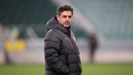 روي فيتوريا يوافق على تدريب الأهلي بشرط وحيد