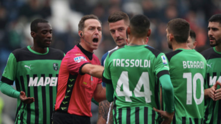 نجم ساسولو يدق أبواب الهلال.. مفاجأة مدوية