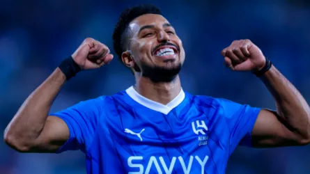 سالم الدوسري ينتزع لقب الأفضل في مباراة الهلال وناساجي