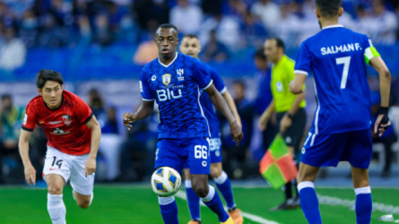 التجديد لنجم الهلال الأجنبي.. أول قرارات بن نافل في الصيفية