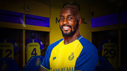 رسميا فوفانا يوقع للنصر.. وسط عالمي