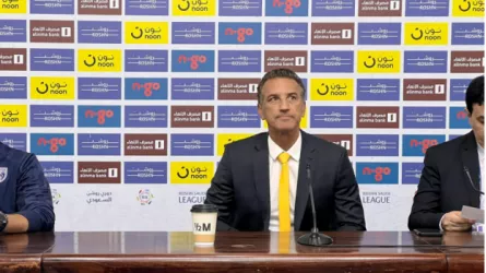 شاموسكا يكشف لماذا دافع أمام الهلال